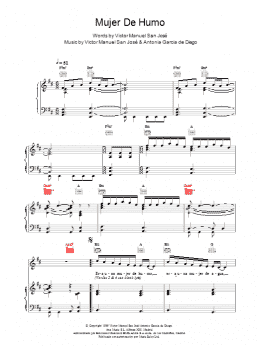 page one of Mujer De Humo (Piano, Vocal & Guitar Chords)